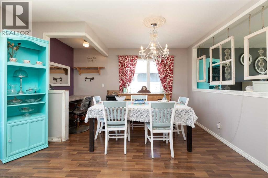 248 Broadway Street S, Raymond, Alberta  T0K 2S0 - Photo 5 - A2307996