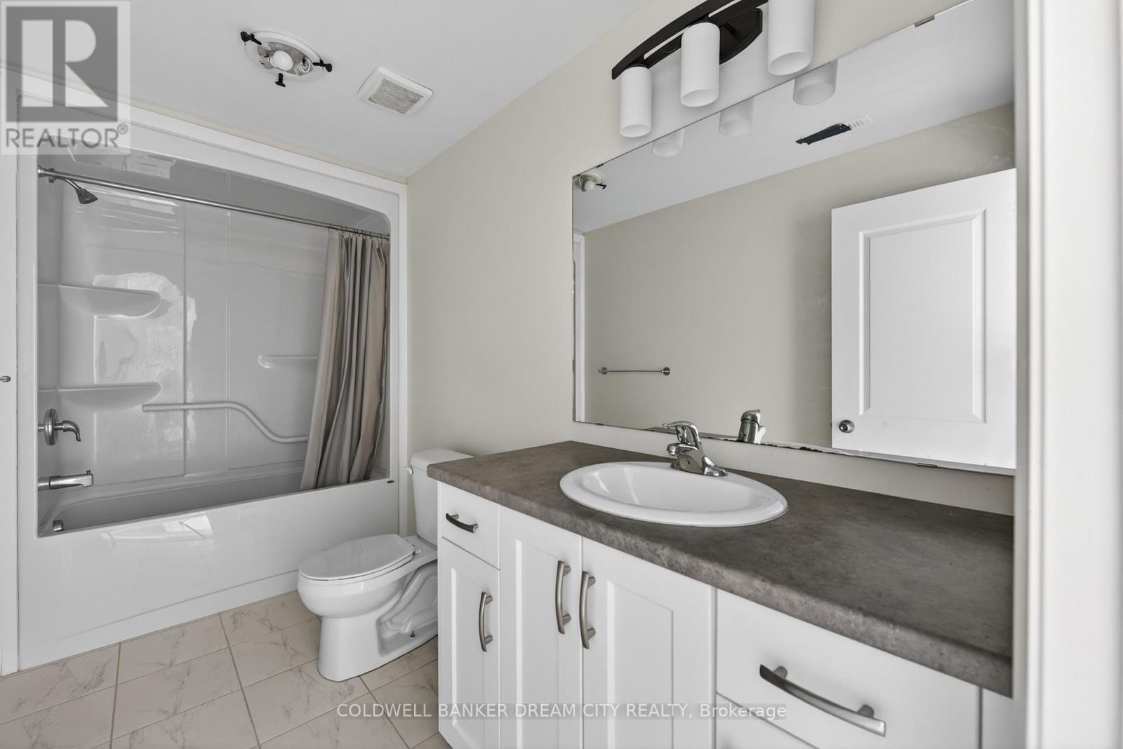 98 Livingston Drive, Tillsonburg, Ontario  N4G 0J3 - Photo 47 - X13102250