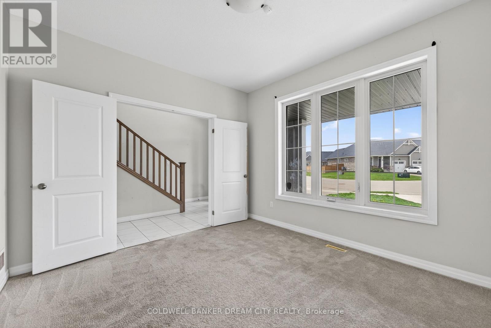 98 Livingston Drive, Tillsonburg, Ontario  N4G 0J3 - Photo 7 - X13102250