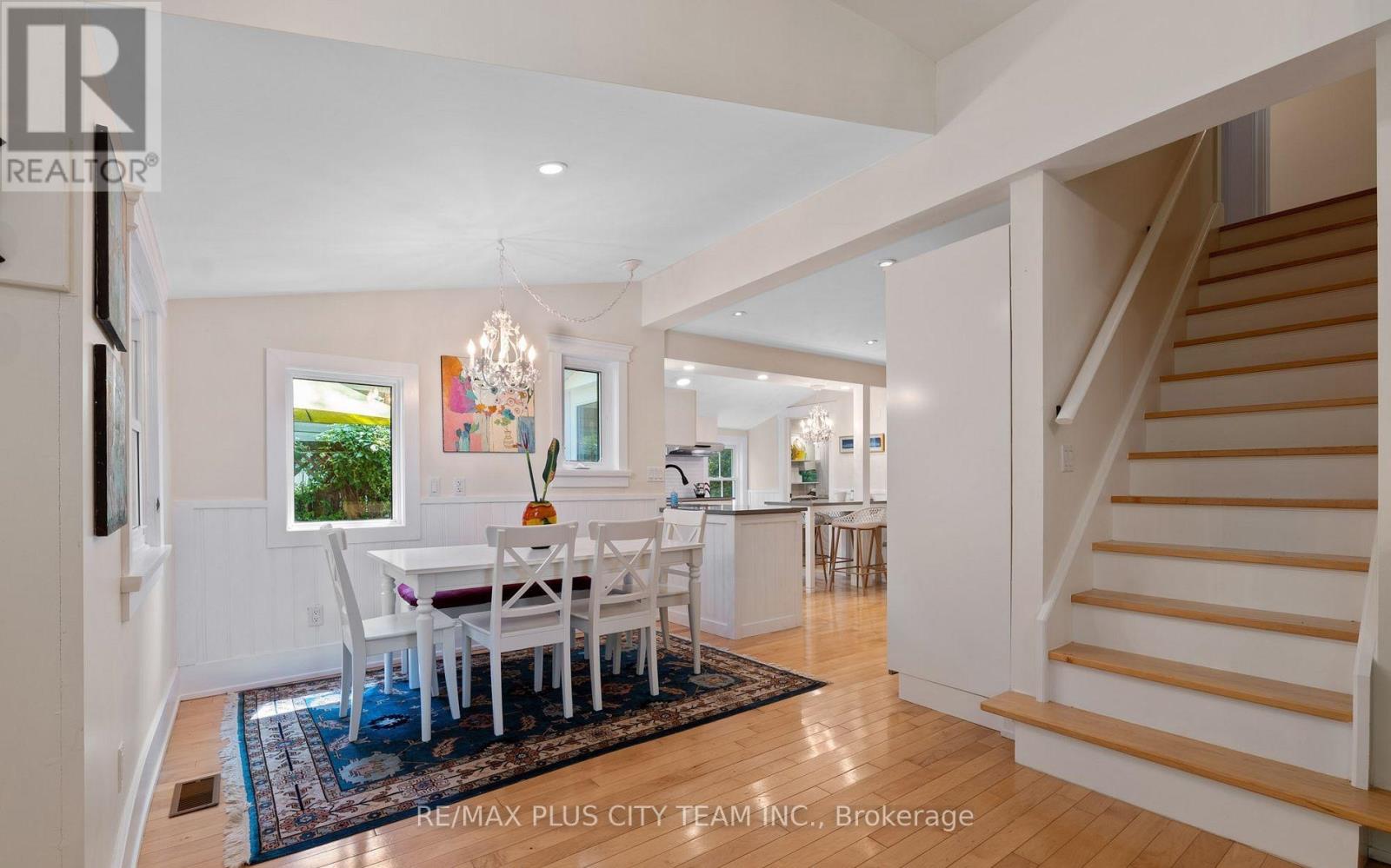 4 Wyckliffe Avenue, Niagara-On-The-Lake, Ontario  L0S 1J0 - Photo 23 - X13102400