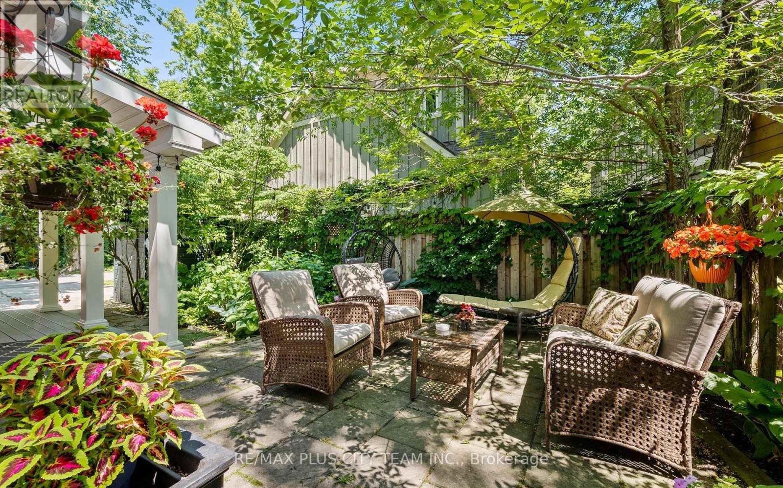 4 Wyckliffe Avenue, Niagara-On-The-Lake, Ontario  L0S 1J0 - Photo 31 - X13102400