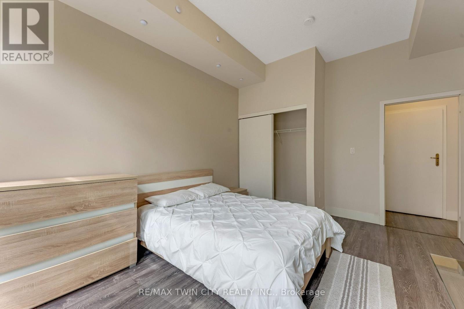 202 - 253 Albert Street, Waterloo, Ontario  N2L 0G3 - Photo 20 - X13102440
