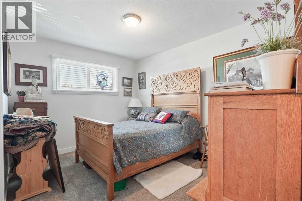 120 S 50  W, Raymond, Alberta  T0K 2S0 - Photo 14 - A2308542