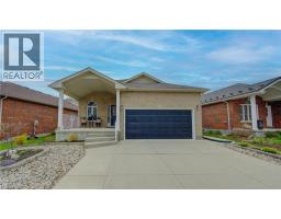369 ZELLER Drive, Kitchener, Ontario