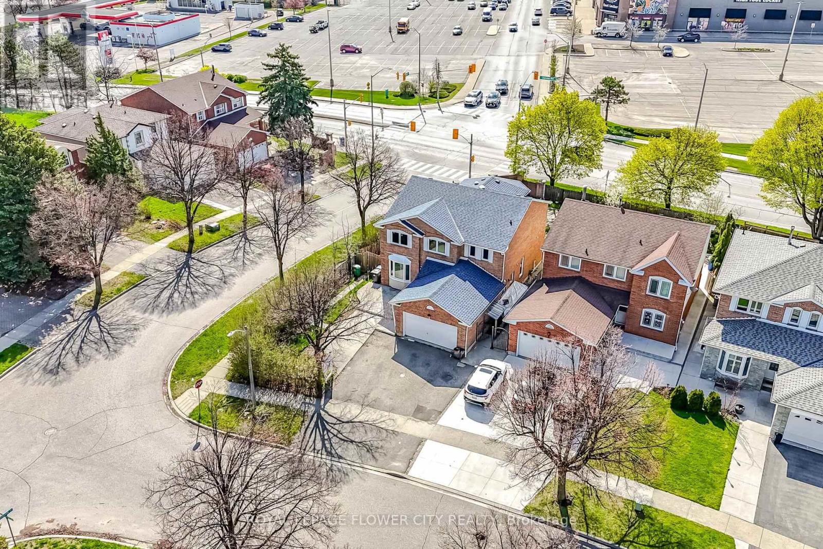 1 Donaldson Drive, Brampton, Ontario  L6Y 3G7 - Photo 46 - W13033280