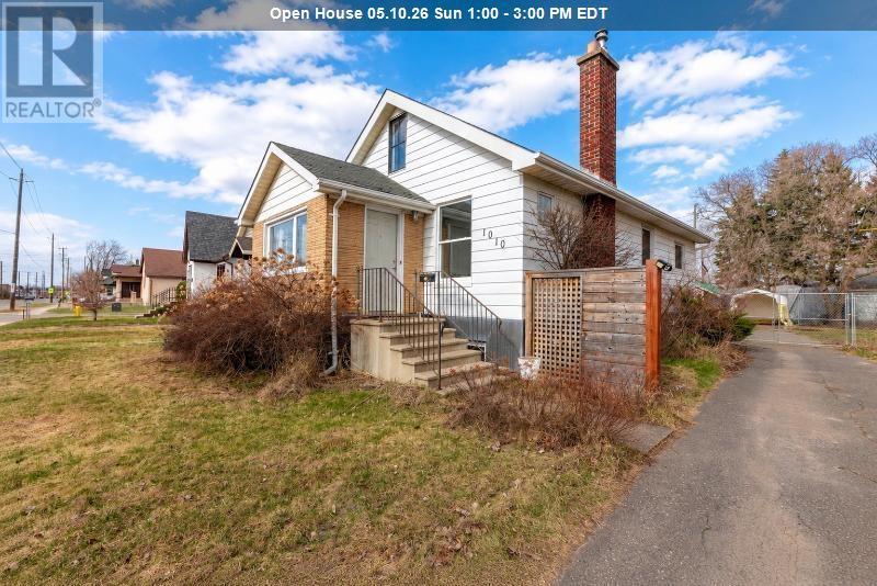1010 Sprague St, Thunder Bay, Ontario  P7E 1V9 - Photo 1 - TB2600957