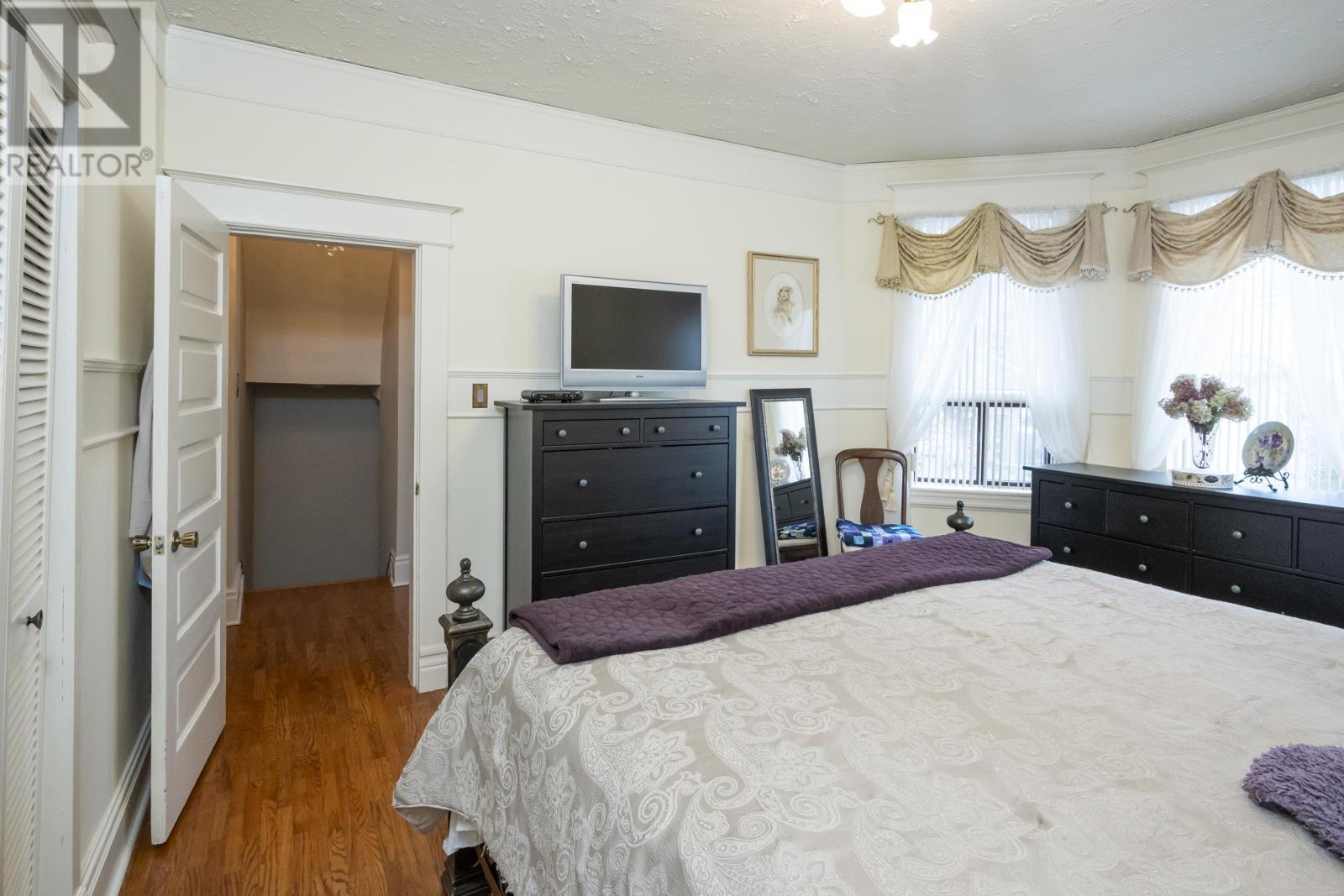 327 Catherine St, Thunder Bay, Ontario  P7E 1K7 - Photo 28 - TB2600961
