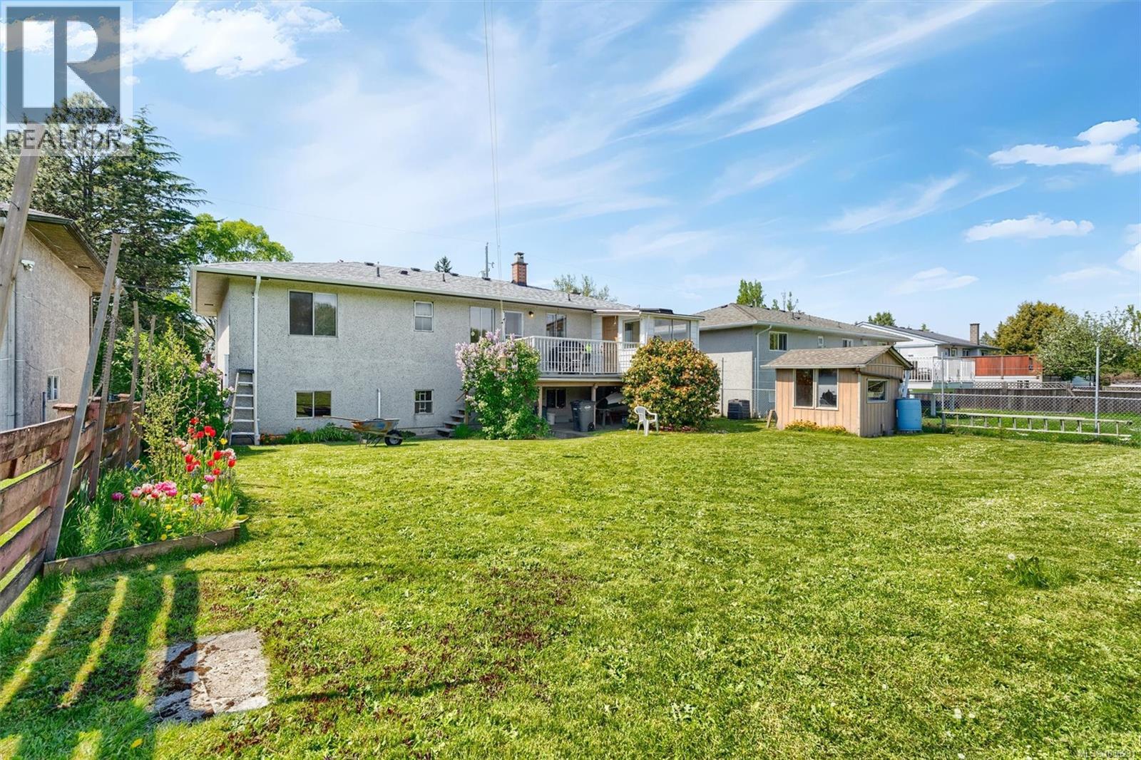 3917 Ansell Rd, Saanich, British Columbia  V8P 4W1 - Photo 33 - 1036231