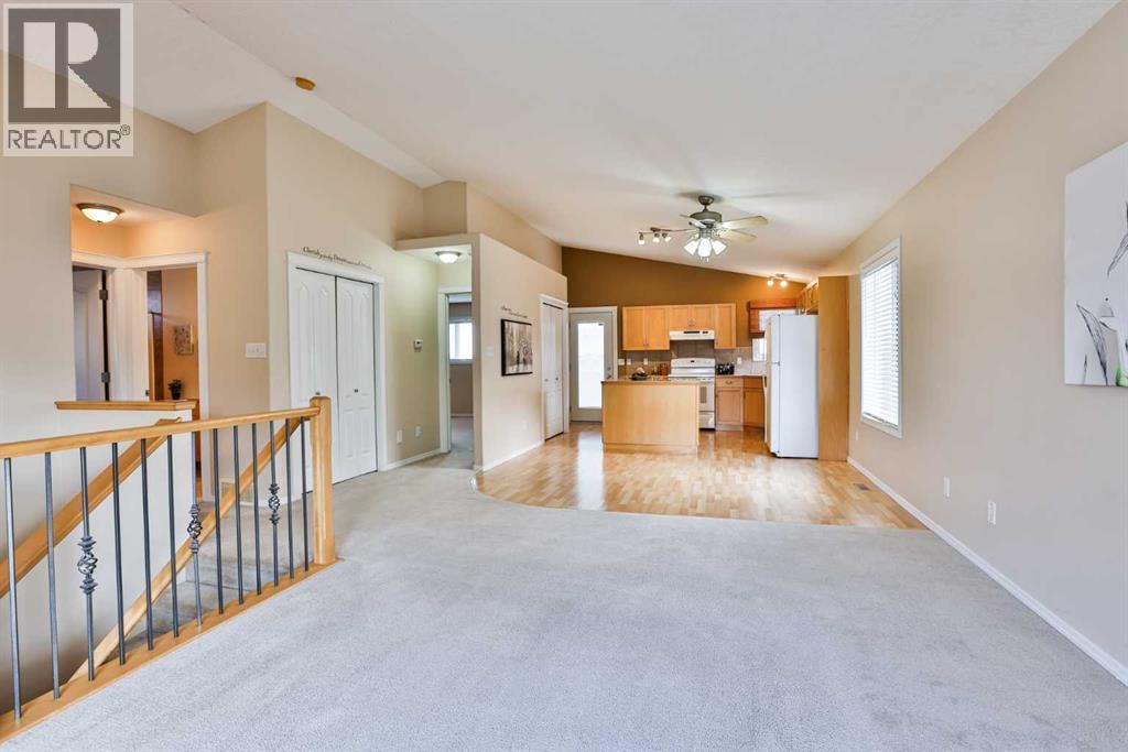 404 Lynx Crescent N, Lethbridge, Alberta  T1H 6X6 - Photo 14 - A2309111