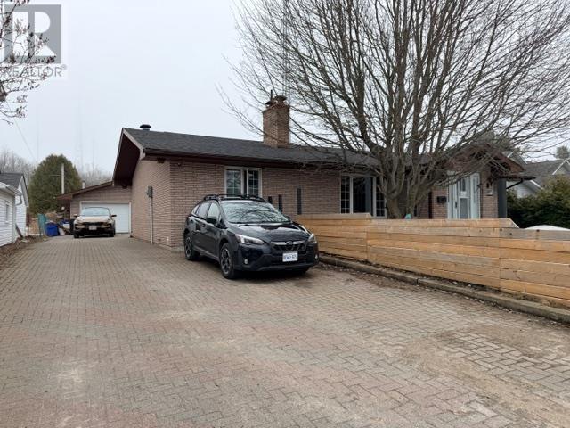 76 Huron AVE, Blind River, Ontario