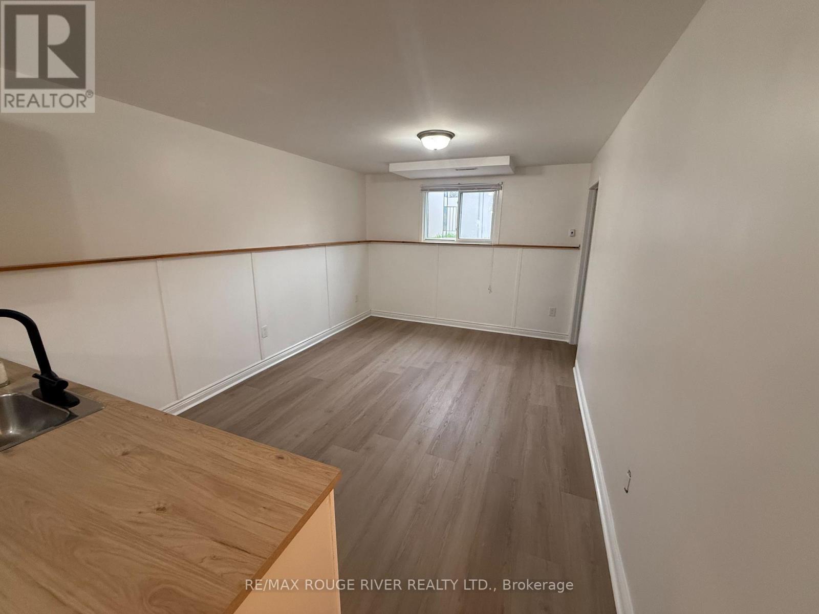 Lower - 102 Turnberry Crescent, Clarington, Ontario  L1E 1A8 - Photo 7 - E13102746