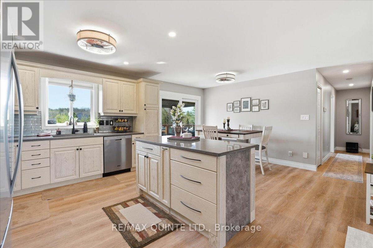29 Stonegate Crescent, Quinte West, Ontario  K0K 2C0 - Photo 10 - X13102696