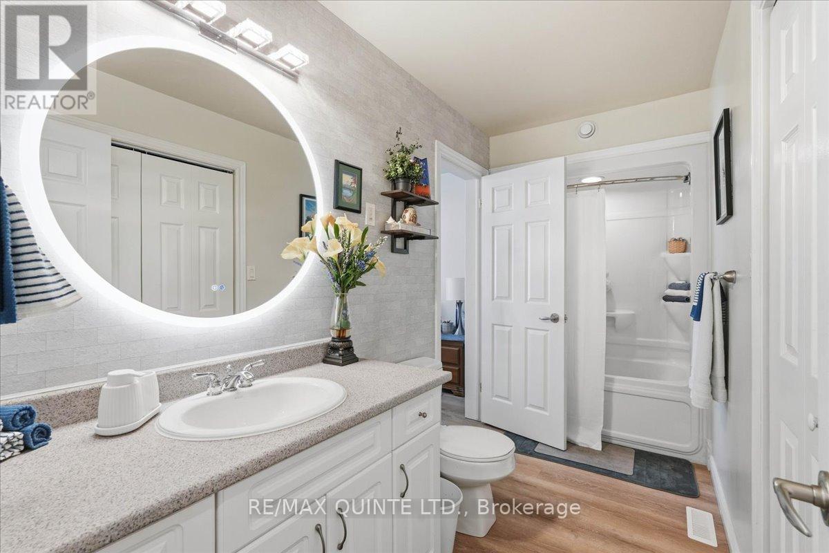 29 Stonegate Crescent, Quinte West, Ontario  K0K 2C0 - Photo 21 - X13102696