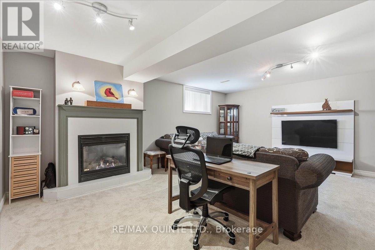 29 Stonegate Crescent, Quinte West, Ontario  K0K 2C0 - Photo 31 - X13102696