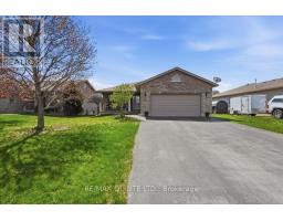 29 STONEGATE CRESCENT, Quinte West, Ontario