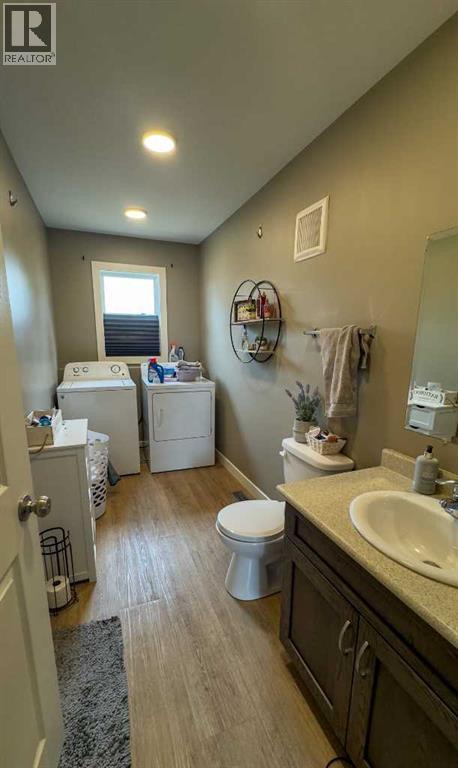 8 Rydberg, Hughenden, Alberta  T0B 2E0 - Photo 10 - A2286968