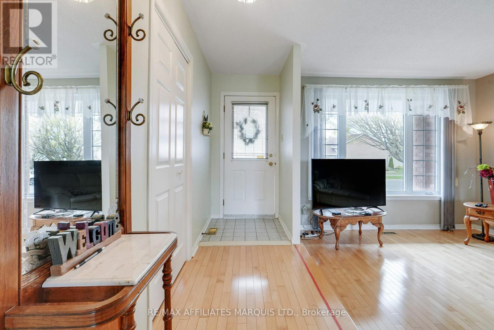 297 Ivan Crescent, Cornwall, Ontario  K6H 7C6 - Photo 3 - X13102794
