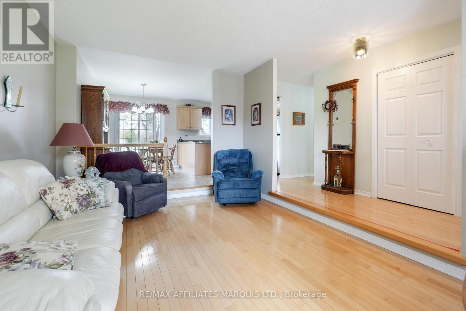 297 Ivan Crescent, Cornwall, Ontario  K6H 7C6 - Photo 6 - X13102794