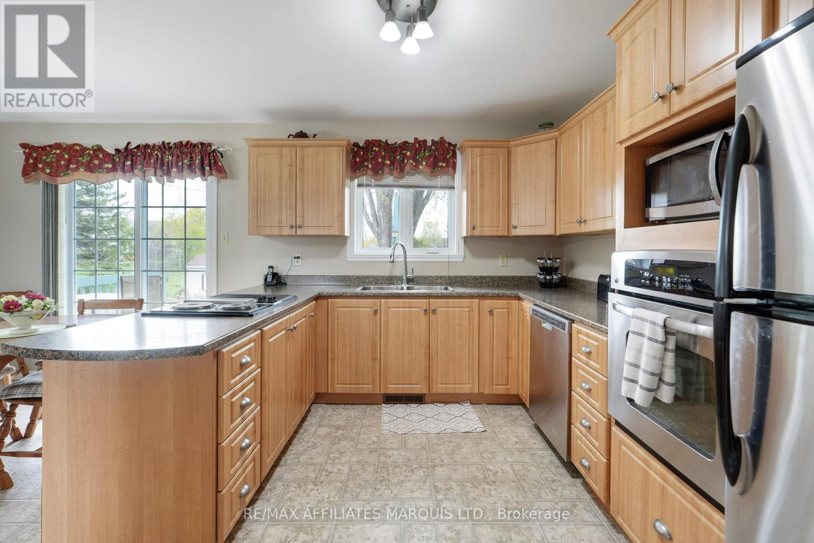 297 Ivan Crescent, Cornwall, Ontario  K6H 7C6 - Photo 8 - X13102794