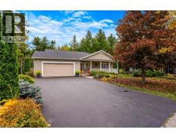 121 BUSHMILL Circle, Freelton, Ontario