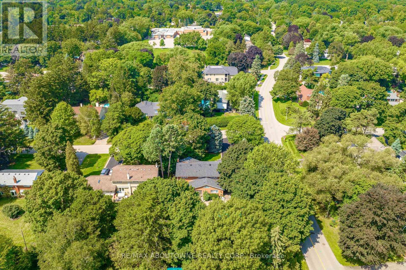 1284 Cleaver Drive, Oakville, Ontario  L6J 1W3 - Photo 38 - W13082524
