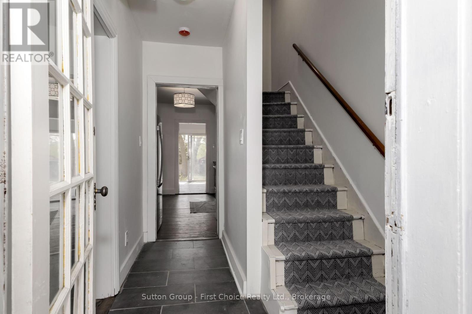 383 Douro Street, Stratford, Ontario  N5A 3S8 - Photo 7 - X13102546