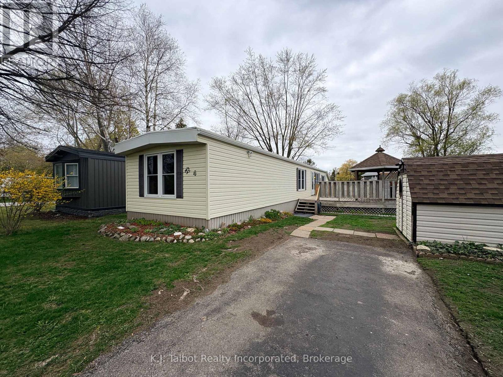 4 POPLAR LANE, Ashfield-Colborne-Wawanosh, Ontario