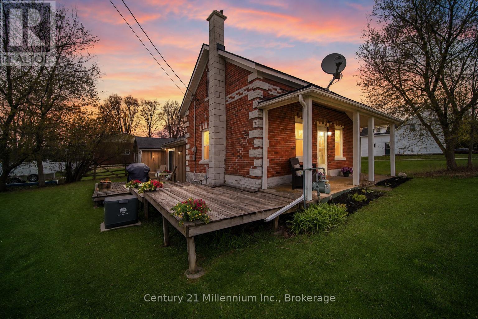 38 Alice Street, Grey Highlands, Ontario  N0C 1E0 - Photo 2 - X13102690