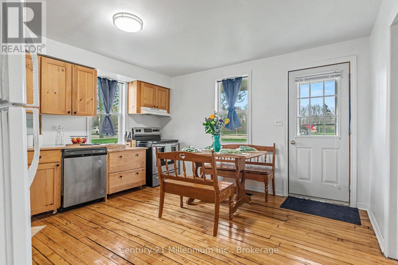 38 Alice Street, Grey Highlands, Ontario  N0C 1E0 - Photo 37 - X13102690