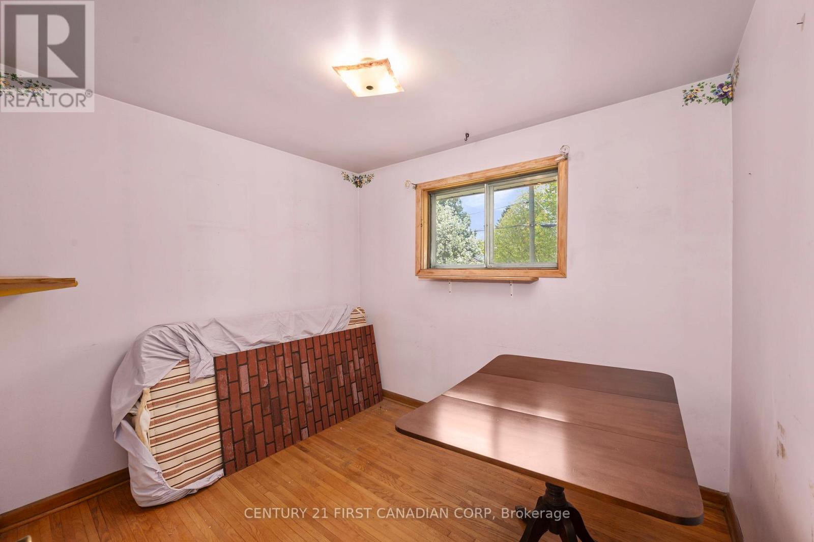 33 Strathcona Drive, London East, Ontario  N5W 1P7 - Photo 10 - X13102530