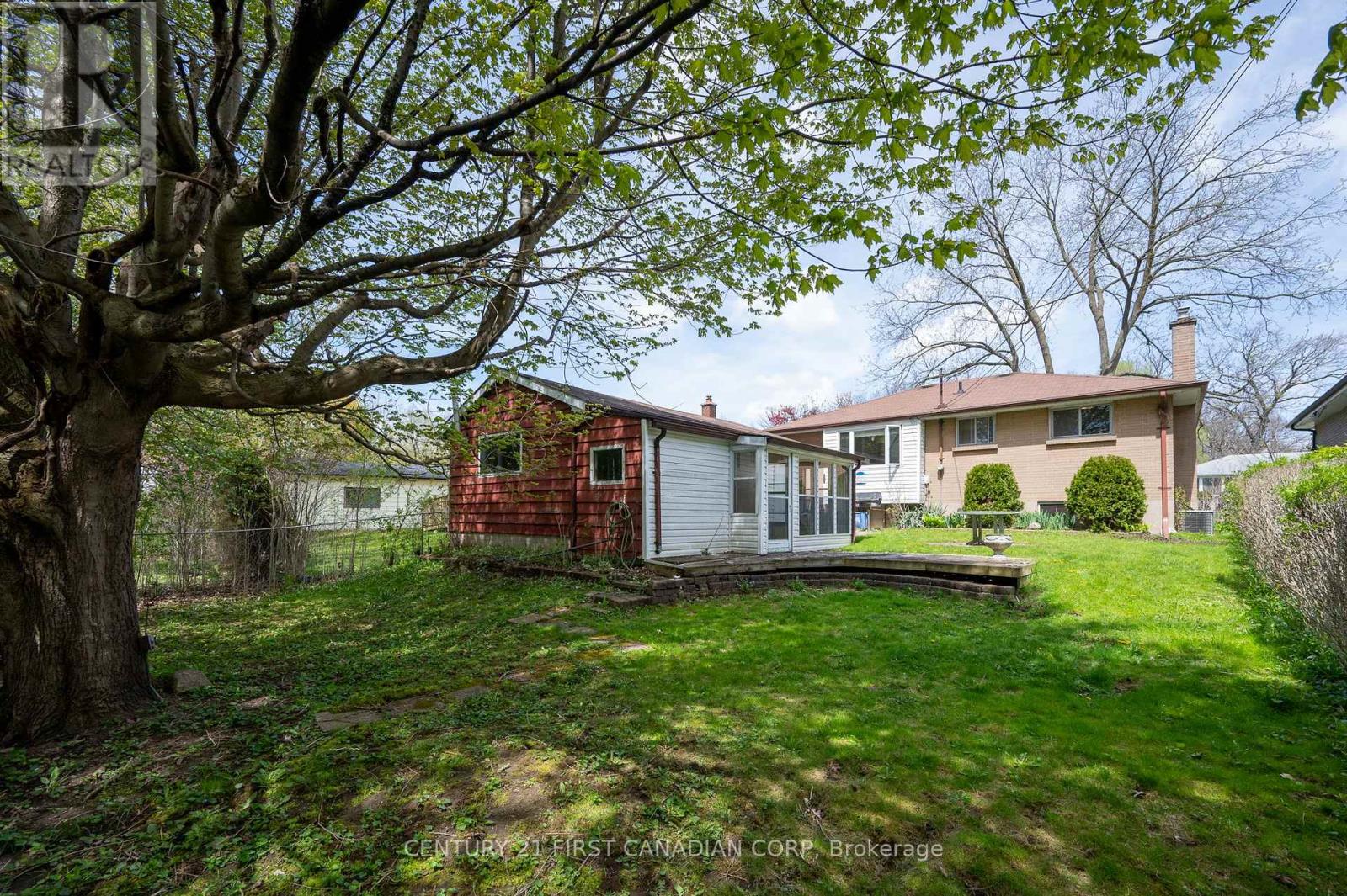 33 Strathcona Drive, London East, Ontario  N5W 1P7 - Photo 25 - X13102530