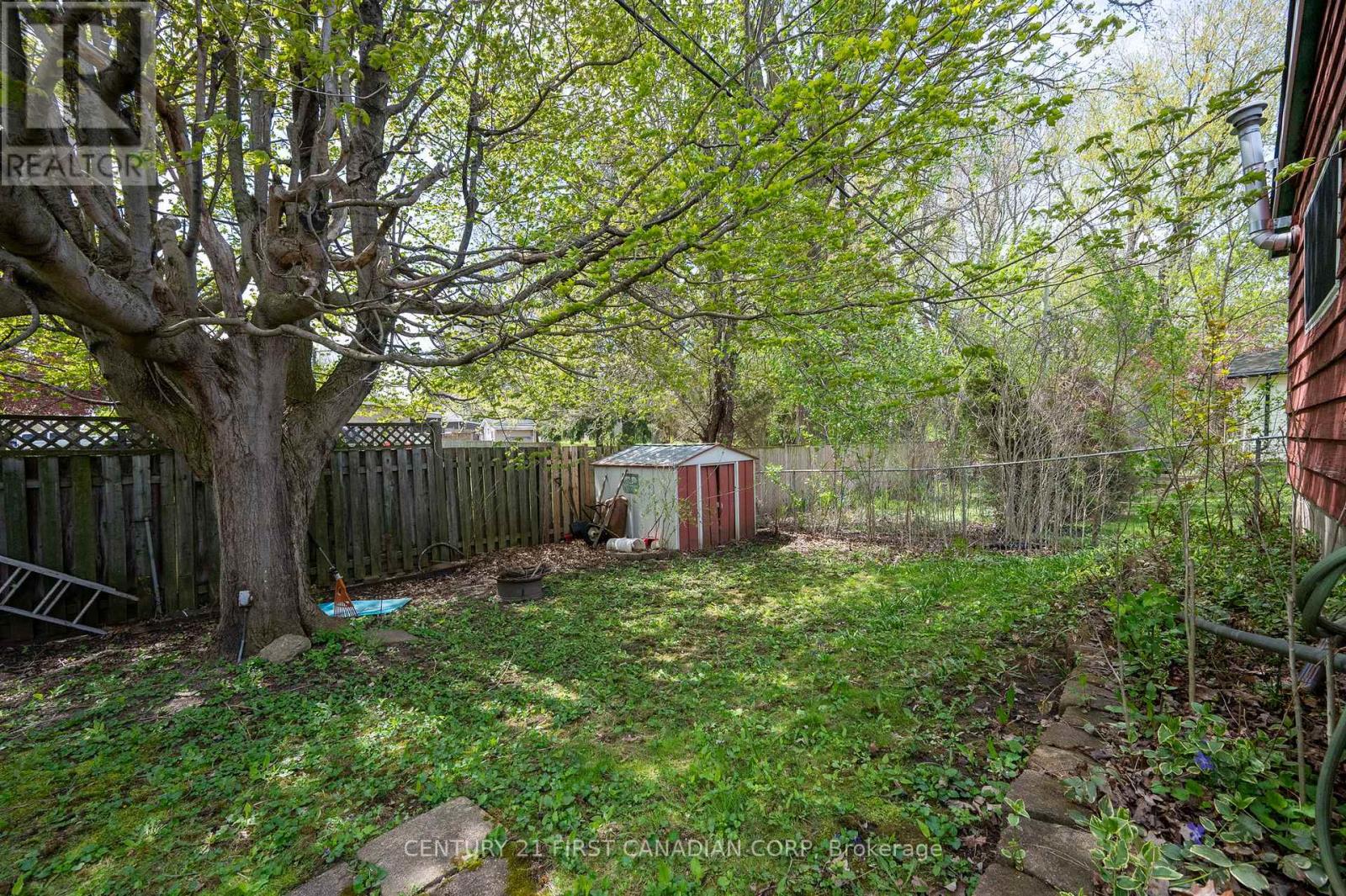 33 Strathcona Drive, London East, Ontario  N5W 1P7 - Photo 26 - X13102530