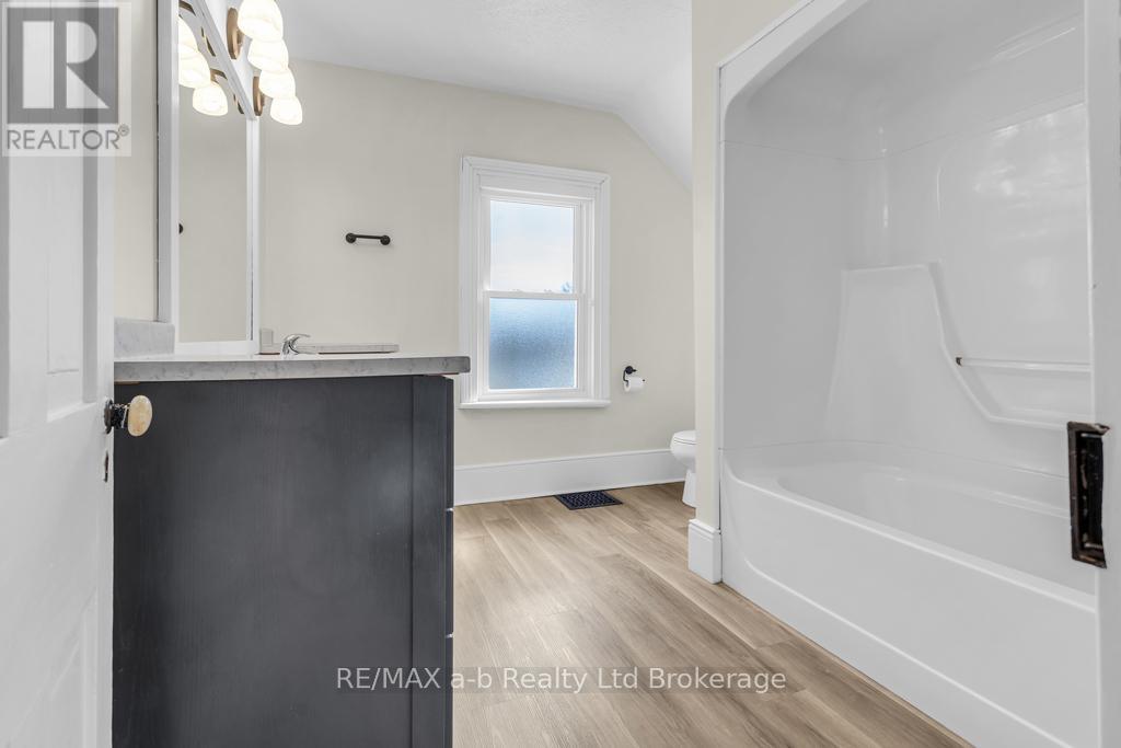 641 Main Street N, Norwich, Ontario  N0J 1C0 - Photo 24 - X12955026