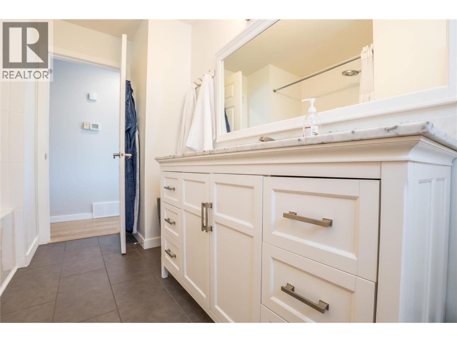 6106 Orr Place, Summerland, British Columbia  V0H 1Z7 - Photo 19 - 10386303