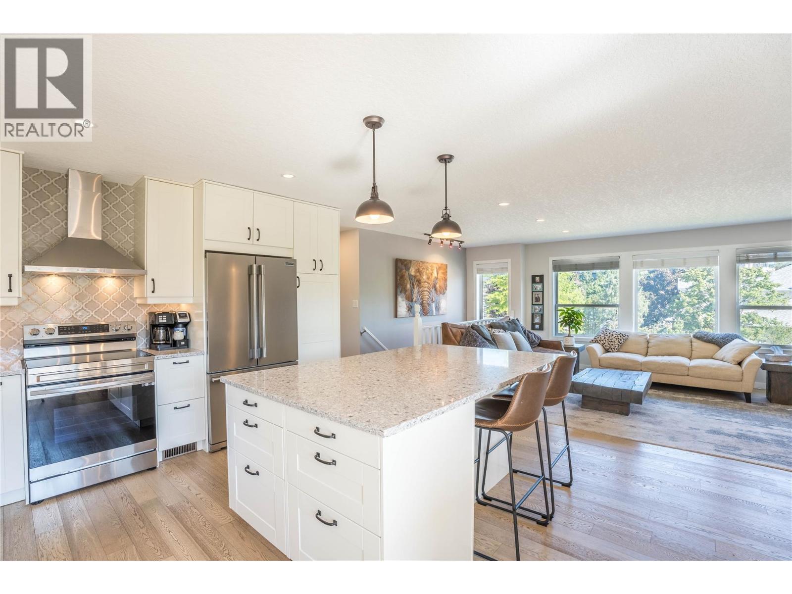 6106 Orr Place, Summerland, British Columbia  V0H 1Z7 - Photo 10 - 10386303