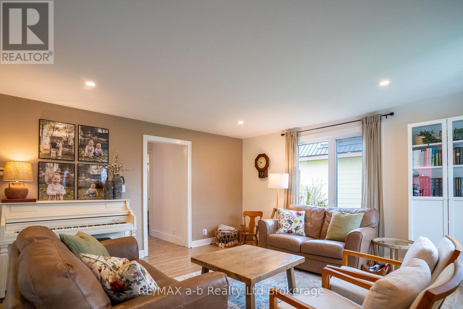 270 Main Street E, Norwich, Ontario  N0J 1R0 - Photo 15 - X13008524