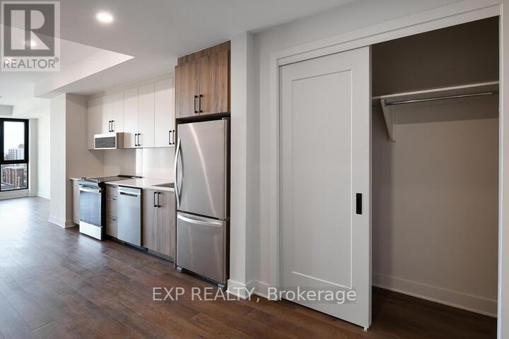 504 - 331 Cooper Street, Ottawa, Ontario  K2P 0G5 - Photo 3 - X13102740