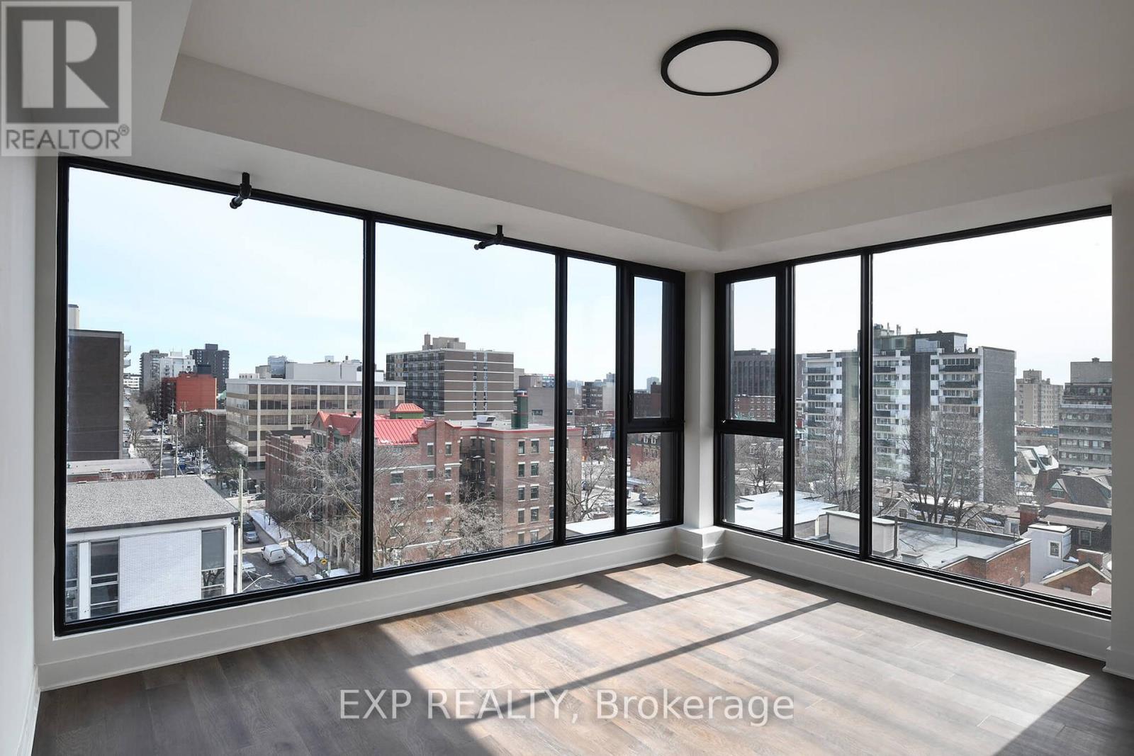 803 - 331 Cooper Street, Ottawa, Ontario  K2P 0G5 - Photo 3 - X13102776