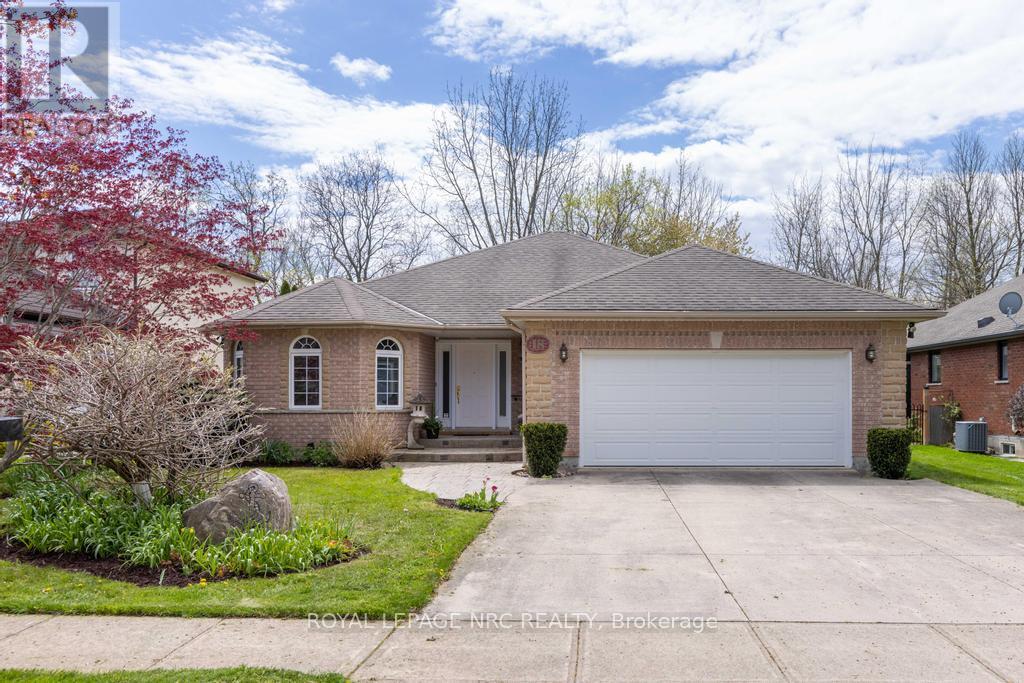 18 Harmony Drive, Niagara-On-The-Lake, Ontario  L0S 1J0 - Photo 3 - X13102602