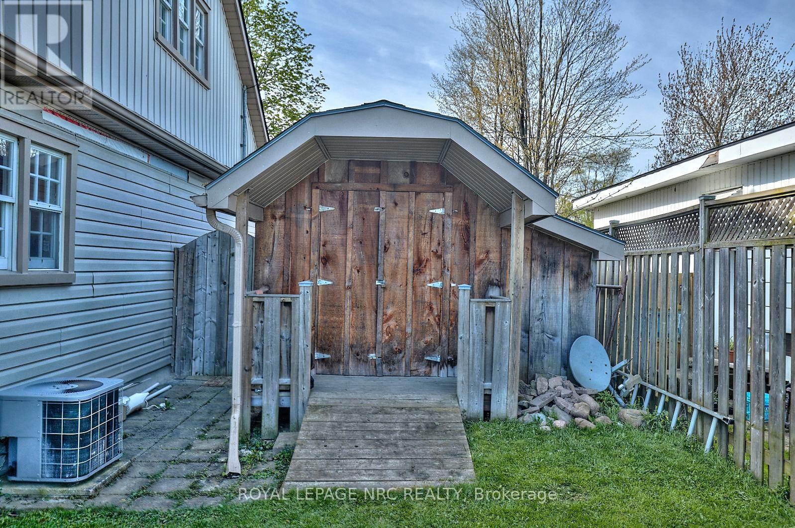 12 Conway Place, Fort Erie, Ontario  L0S 1B0 - Photo 10 - X13102788