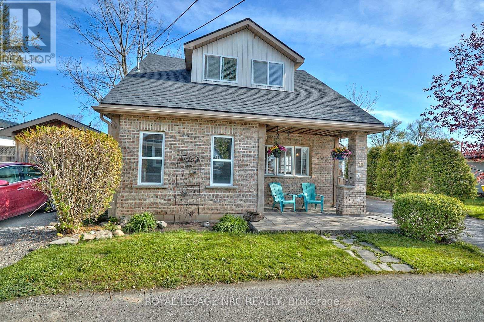 12 Conway Place, Fort Erie, Ontario  L0S 1B0 - Photo 2 - X13102788