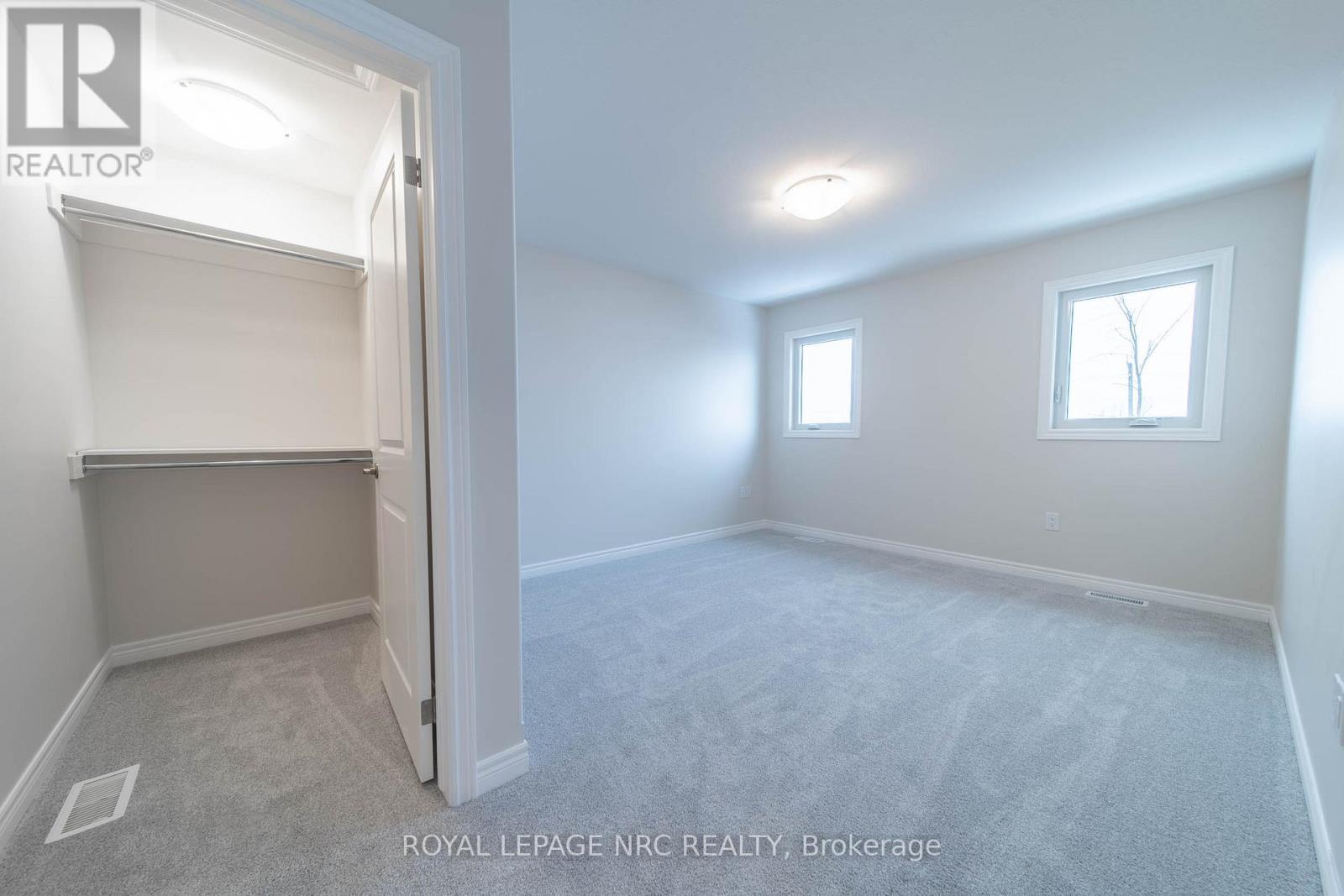 52 Willson Drive, Thorold (Hurricane/merrittville), Ontario  L2V 0G7 - Photo 12 - X13102828