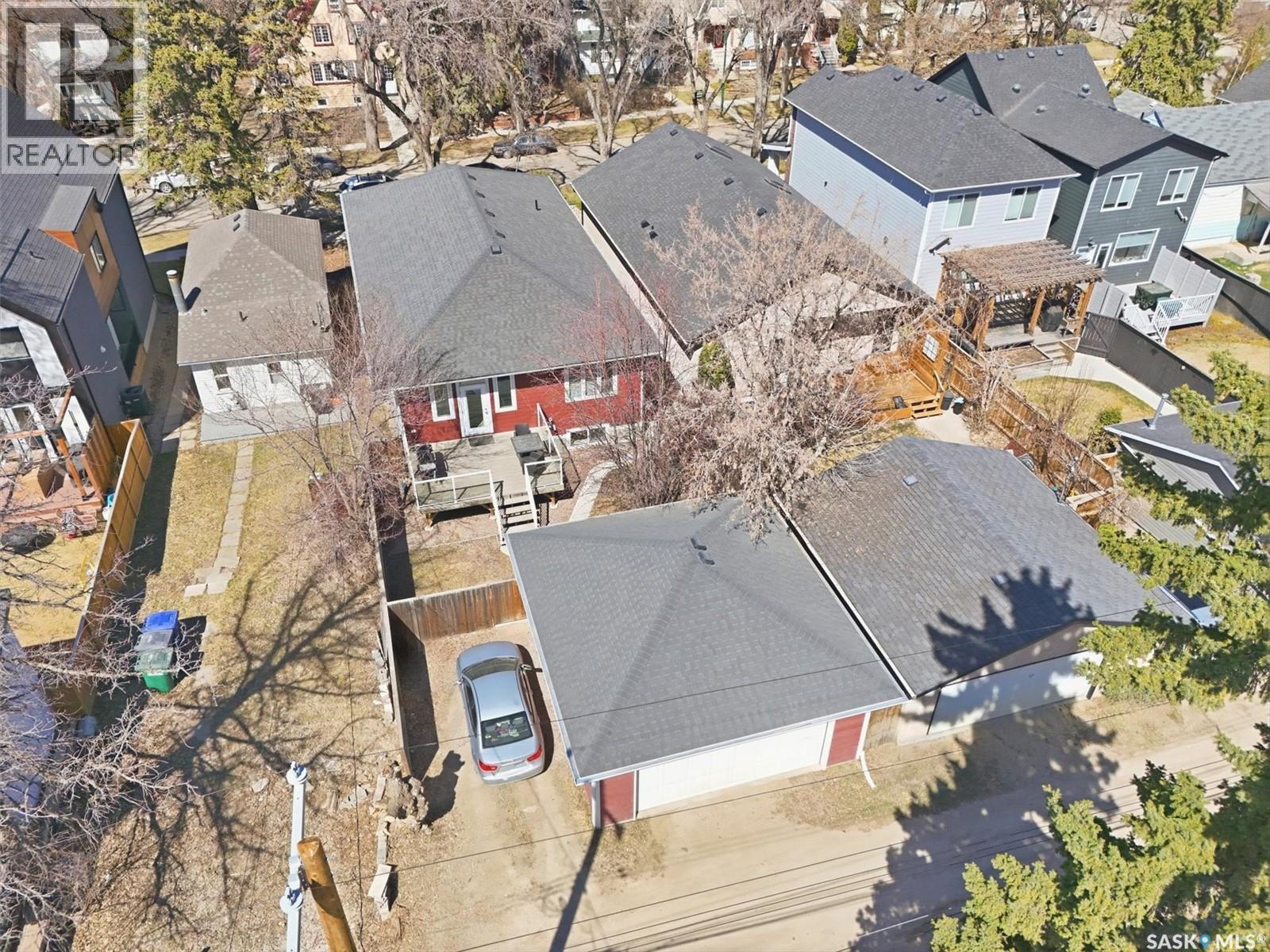 1024 Temperance Street, Saskatoon, Saskatchewan  S7N 0N6 - Photo 3 - SK035298