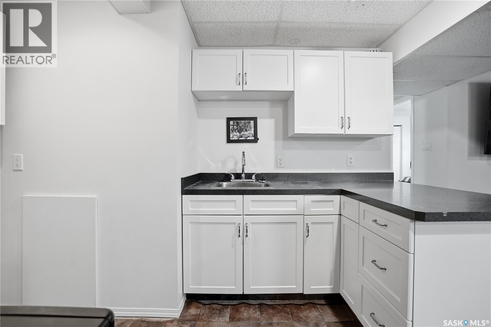 737 Vaughan Street, Moose Jaw, Saskatchewan  S6H 5N4 - Photo 30 - SK035033