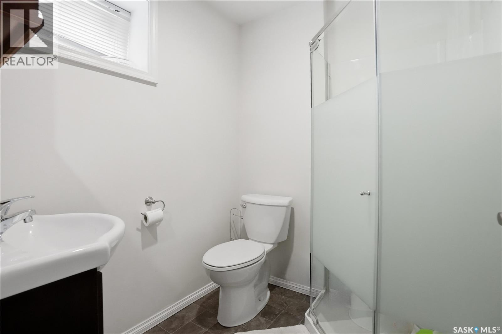 737 Vaughan Street, Moose Jaw, Saskatchewan  S6H 5N4 - Photo 36 - SK035033