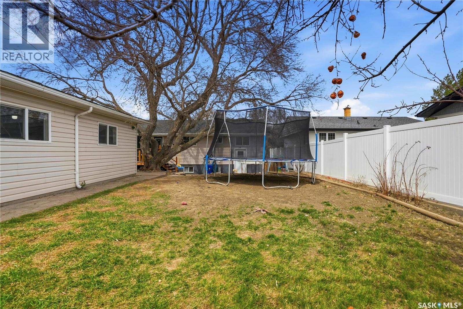 737 Vaughan Street, Moose Jaw, Saskatchewan  S6H 5N4 - Photo 43 - SK035033