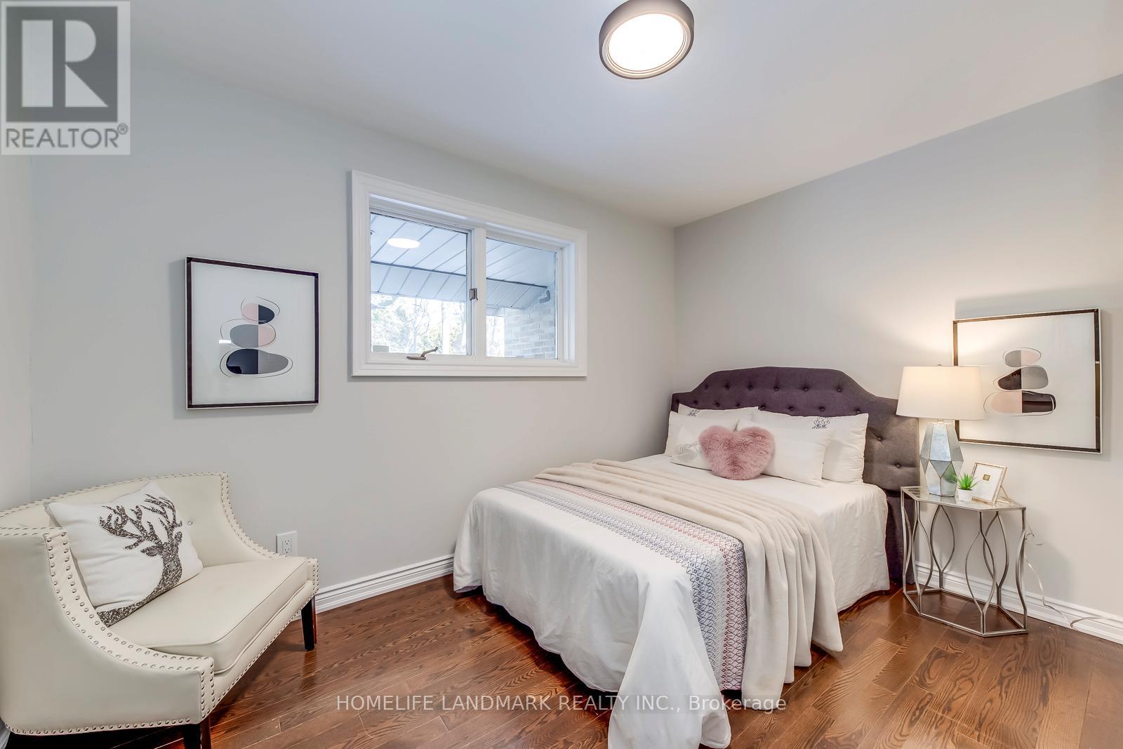 427 Cairncroft Road, Oakville, Ontario  L6V 4N1 - Photo 23 - W12723170