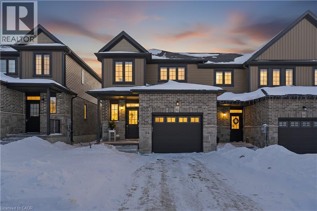 120 LINKS Crescent, Woodstock, Ontario