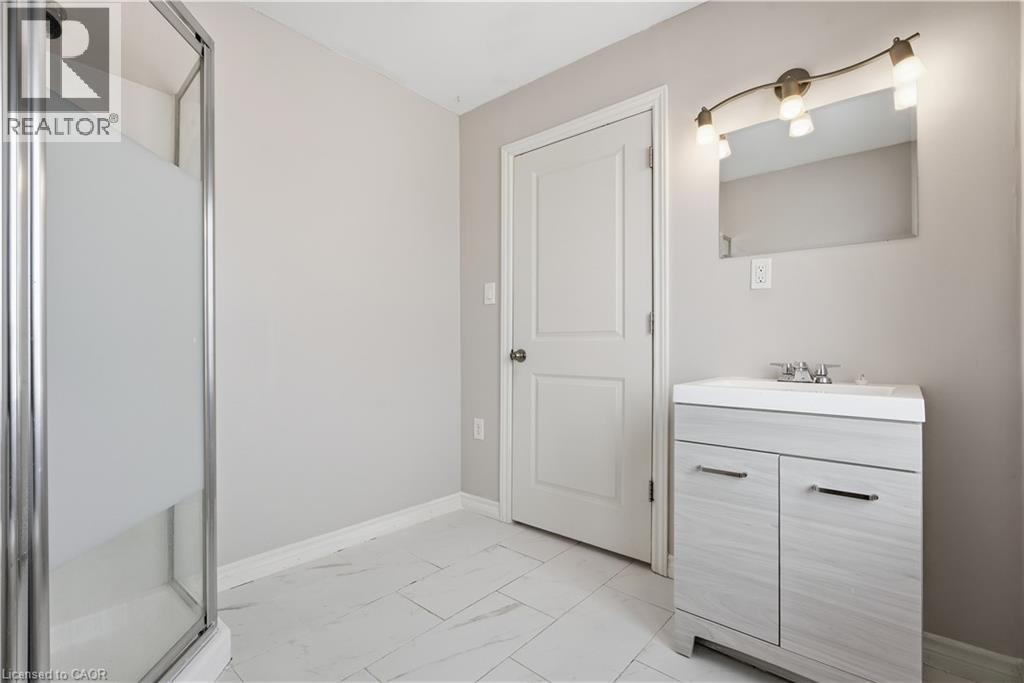 120 Links Crescent, Woodstock, Ontario  N4T 0K7 - Photo 19 - 40828576