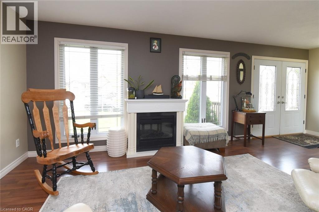 15 Woodfield Avenue, Townsend, Ontario  N0A 1S0 - Photo 14 - 40827683